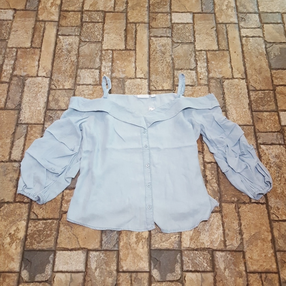 Brand new blouse